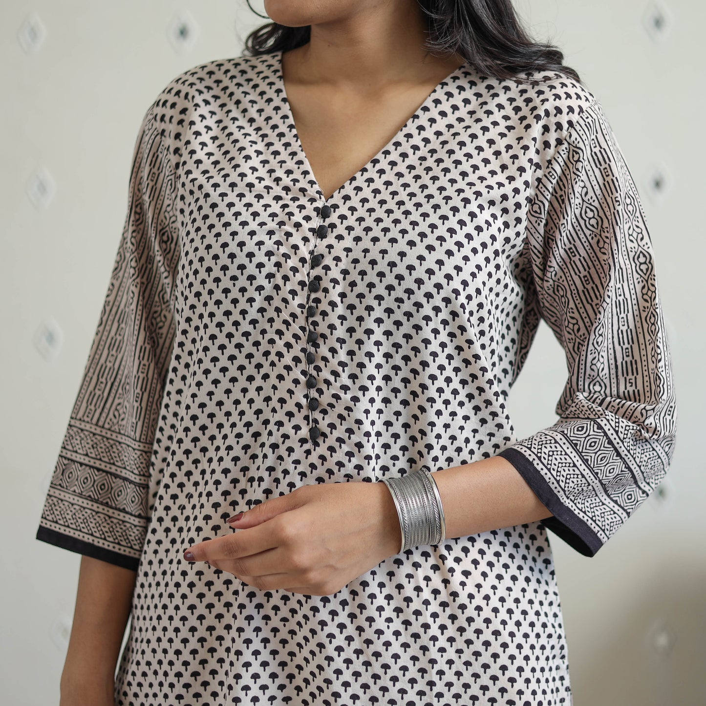 Grey - Block Print Cotton Straight Bagh Kurta 15