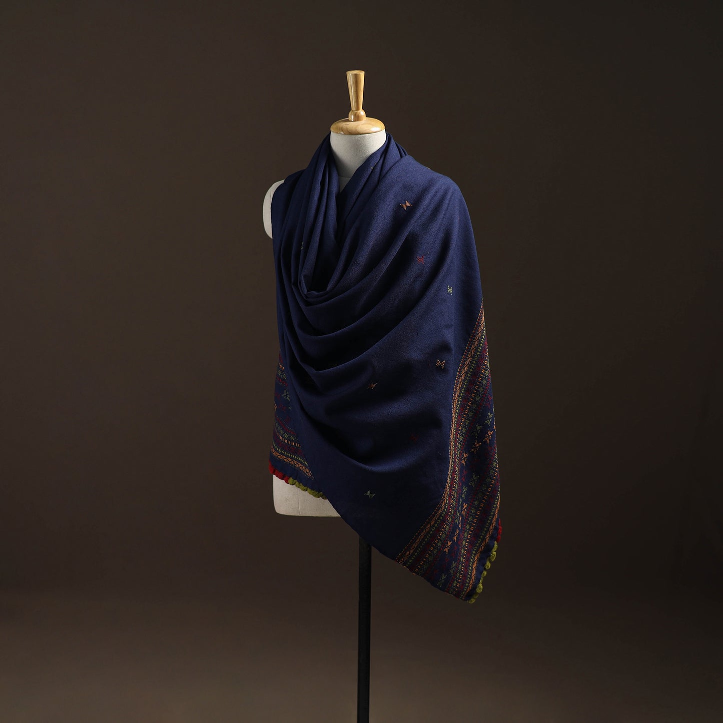 Kutch Bhujodi Handwoven Merino Wool Dhabla Shawl 32