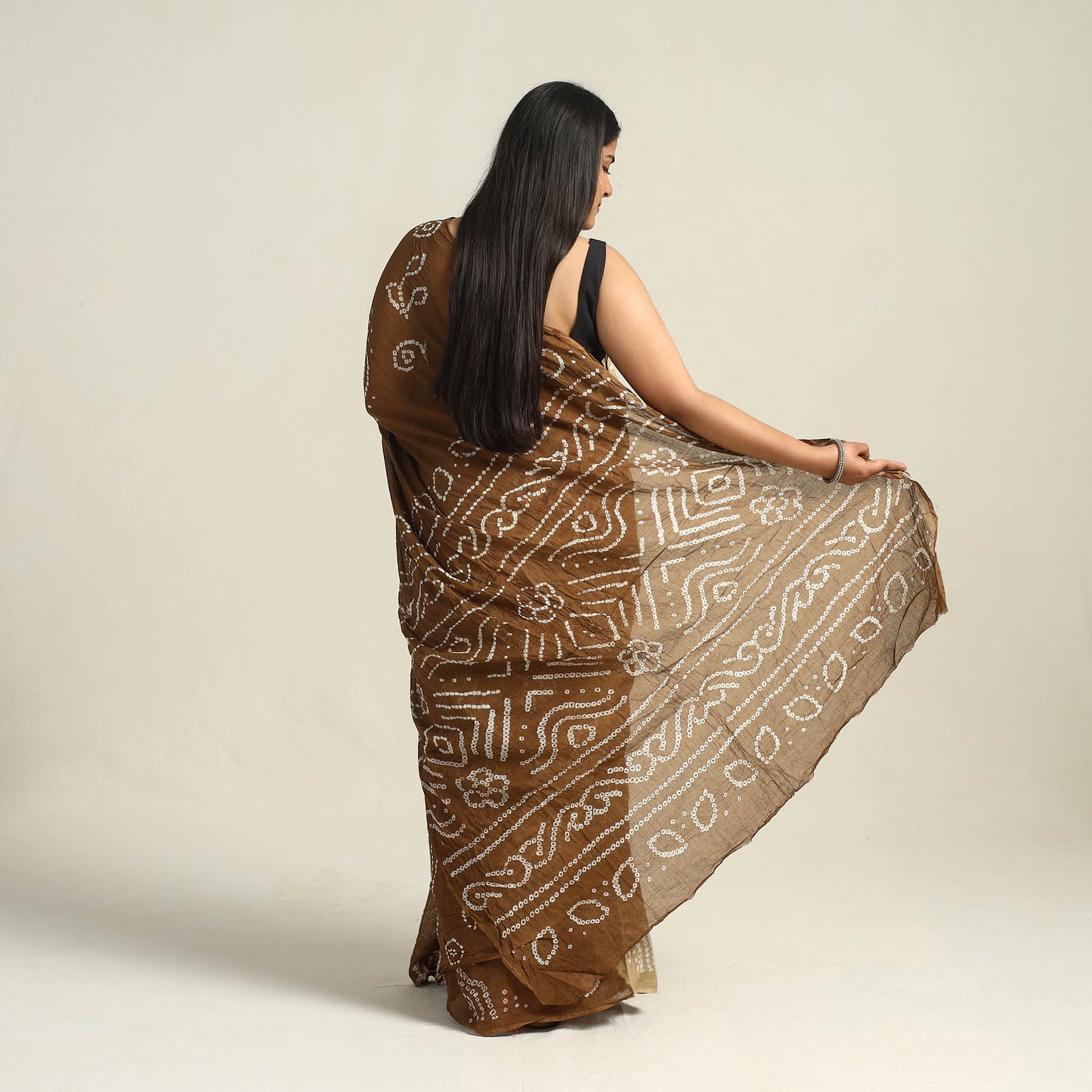 Brown - kutch bandhani tie-dye cotton saree with blouse