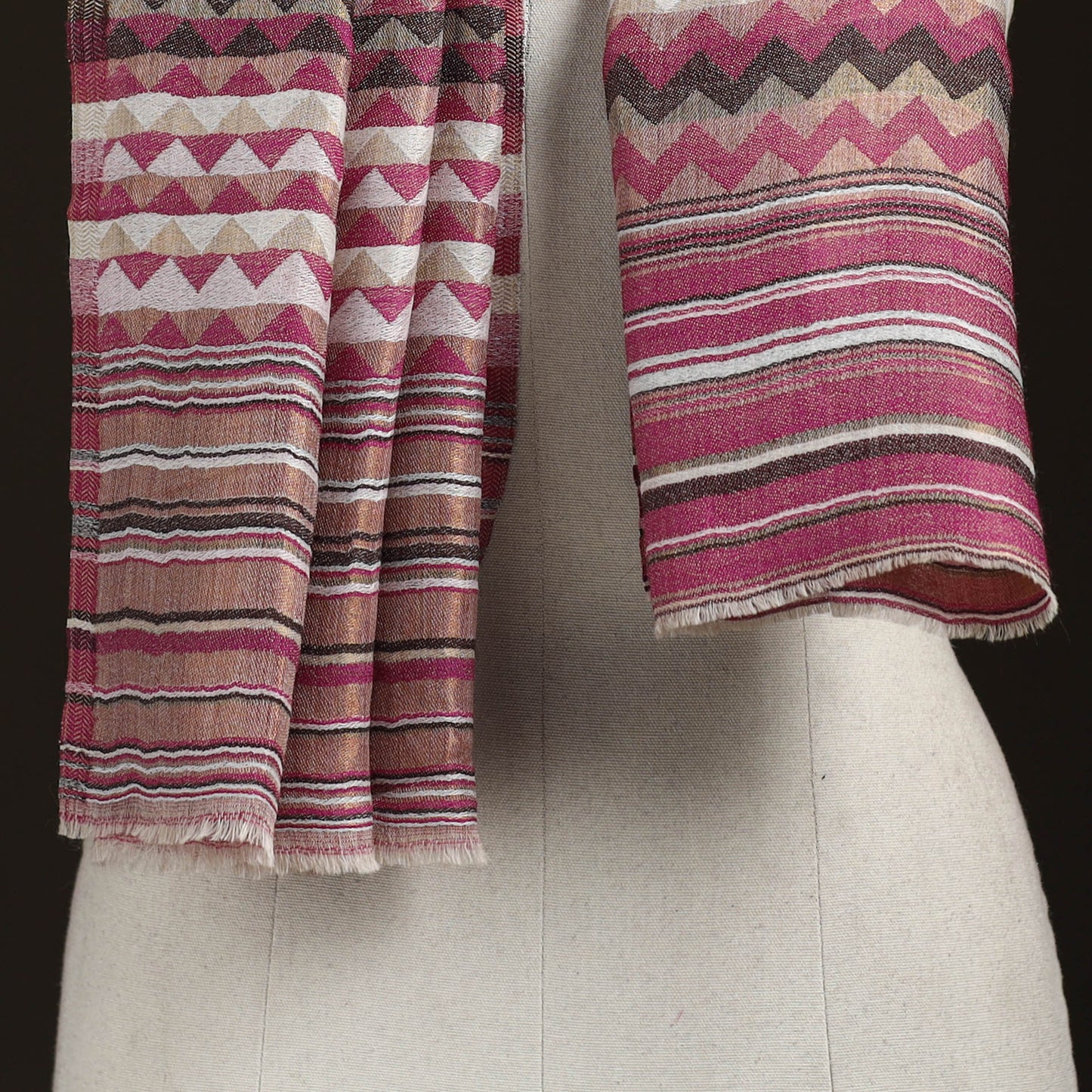 Zig Zag Zari Weave Fine Wool Stole for Women 100