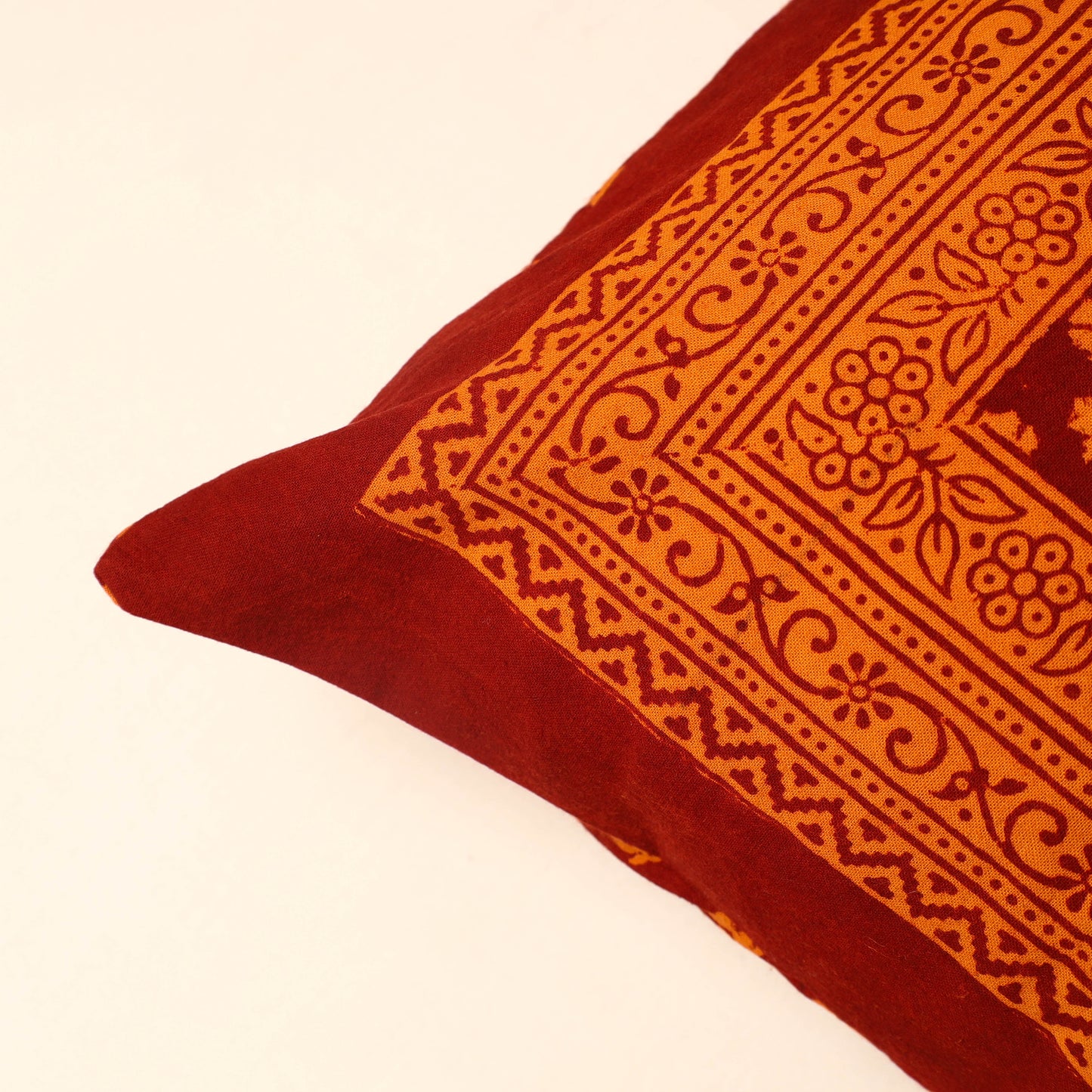 Bagh Cushion Cover