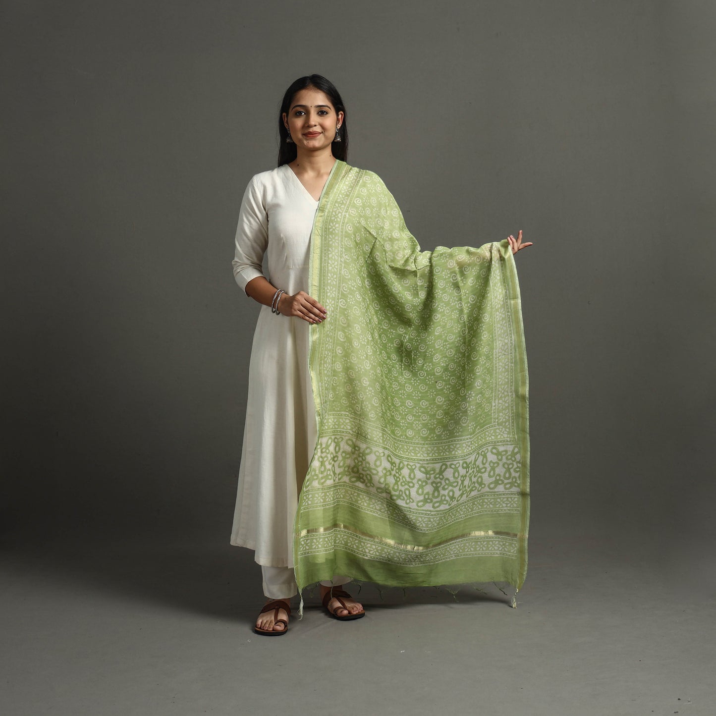 Green - Block Printed Chanderi Silk Bagru Dupatta 24