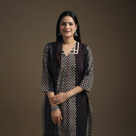 Hand Block Print Cotton Straight Long Ajrakh Kurta for Women 01