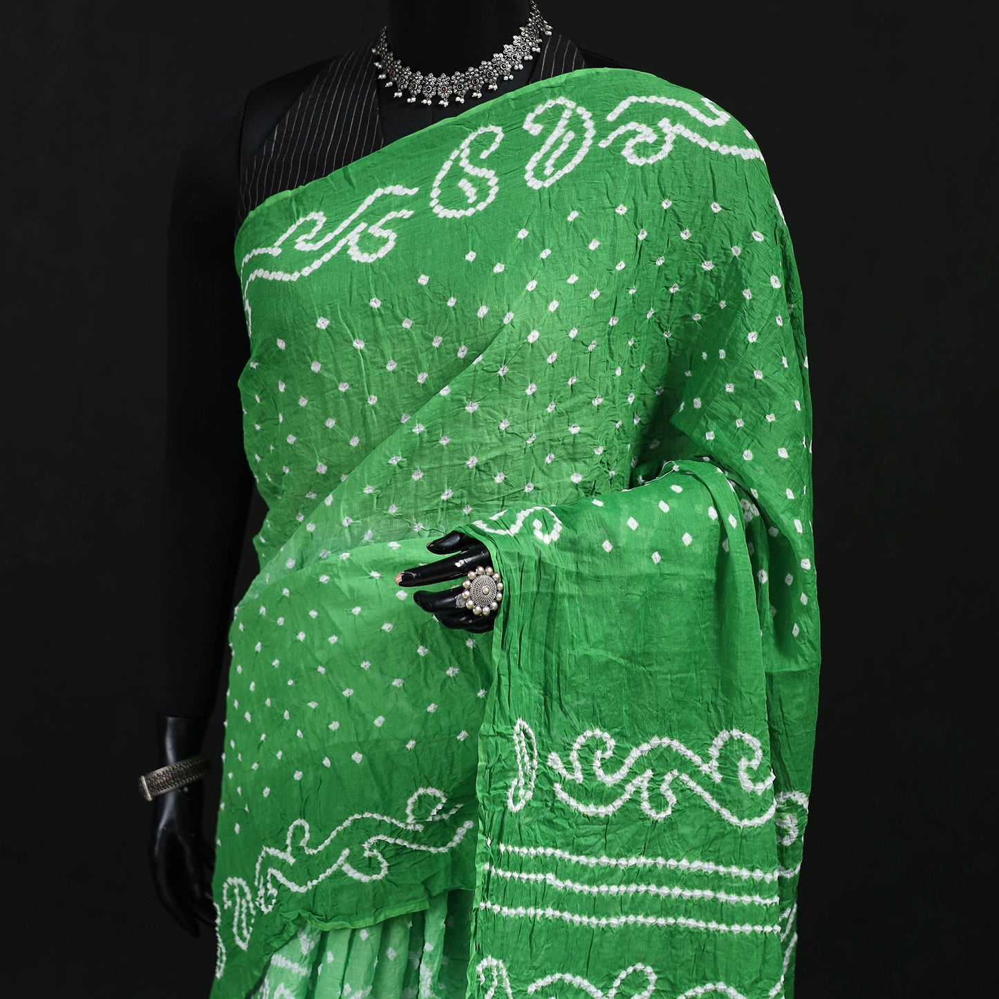 Kutch Bandhani Tie-Dye Cotton Saree 19