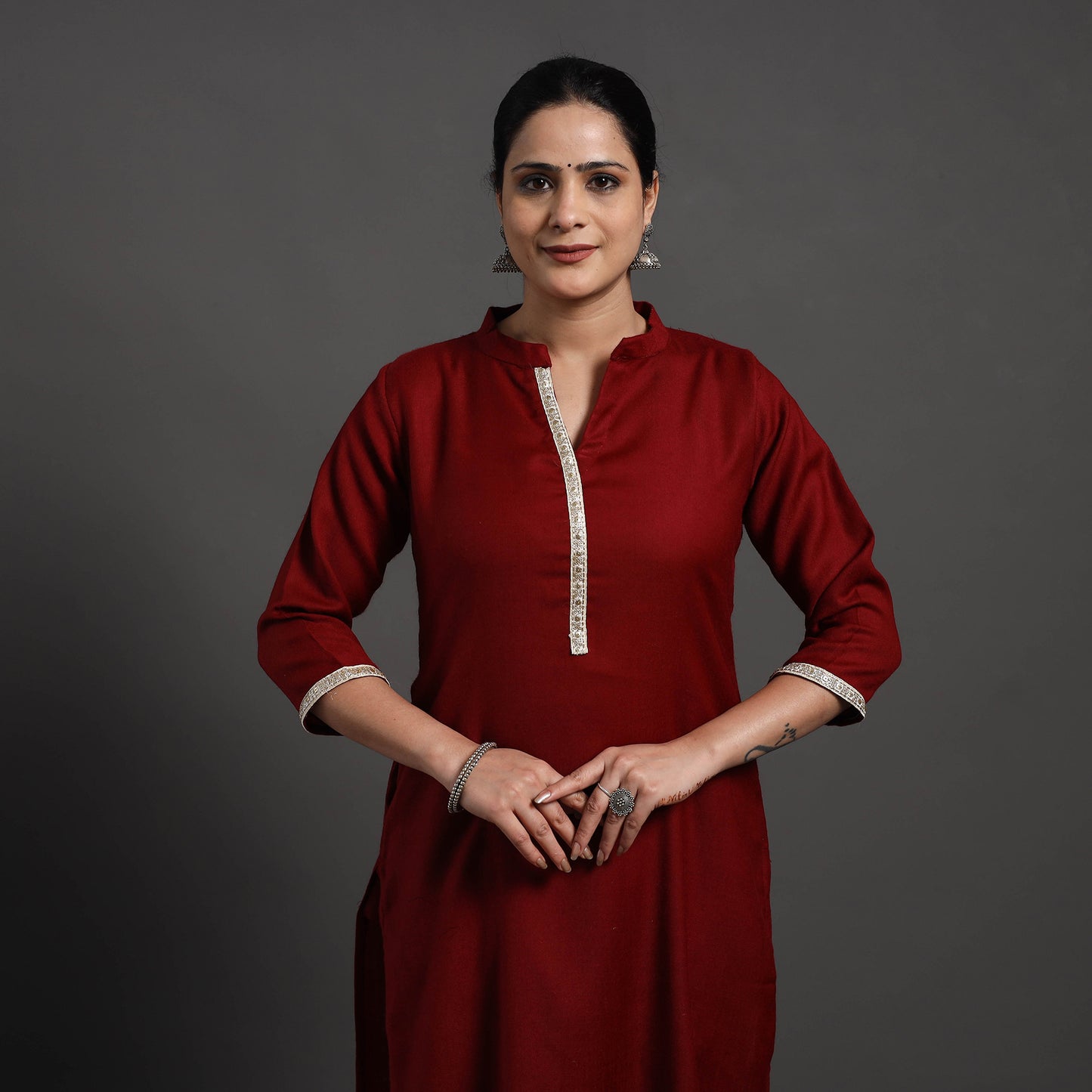 Raahi Plain Merino Woolen Kurta