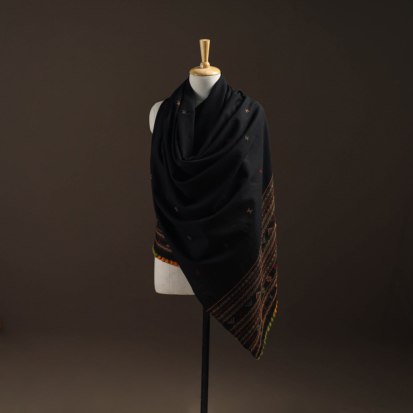 Kutch Bhujodi Handwoven Merino Wool Dhabla Shawl 36