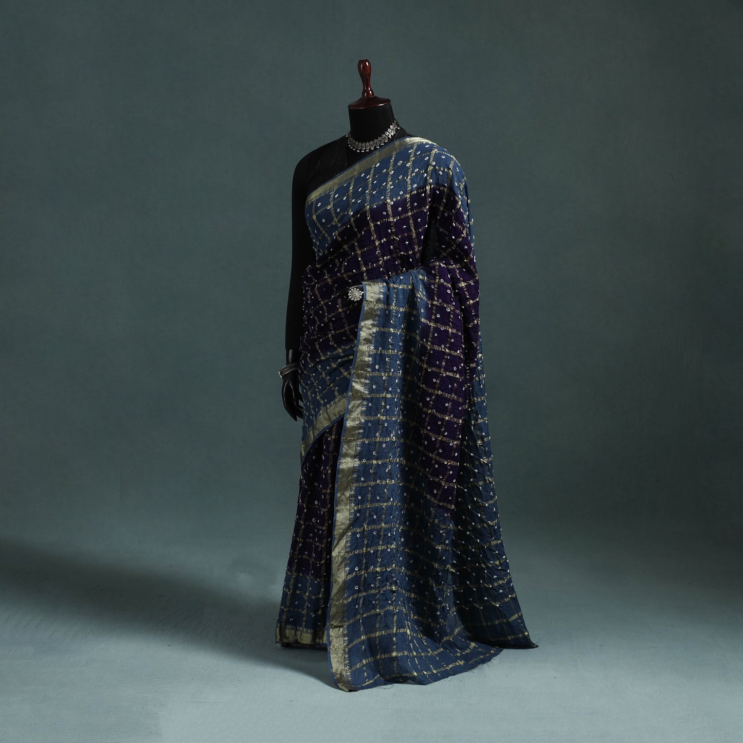 Kutch Tie-Dye Bandhani Cotton Saree with Blouse Piece 08