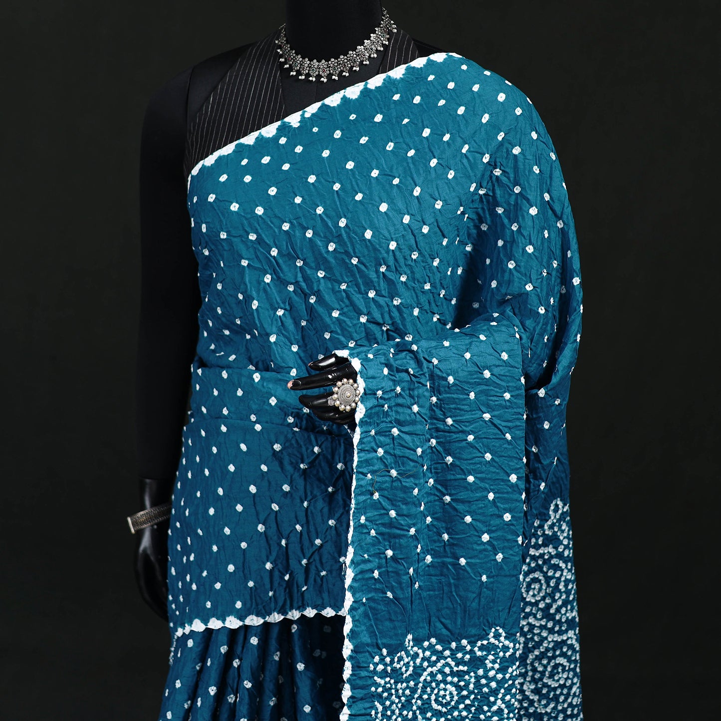 Kutch Bandhani Tie-Dye Cotton Saree 21