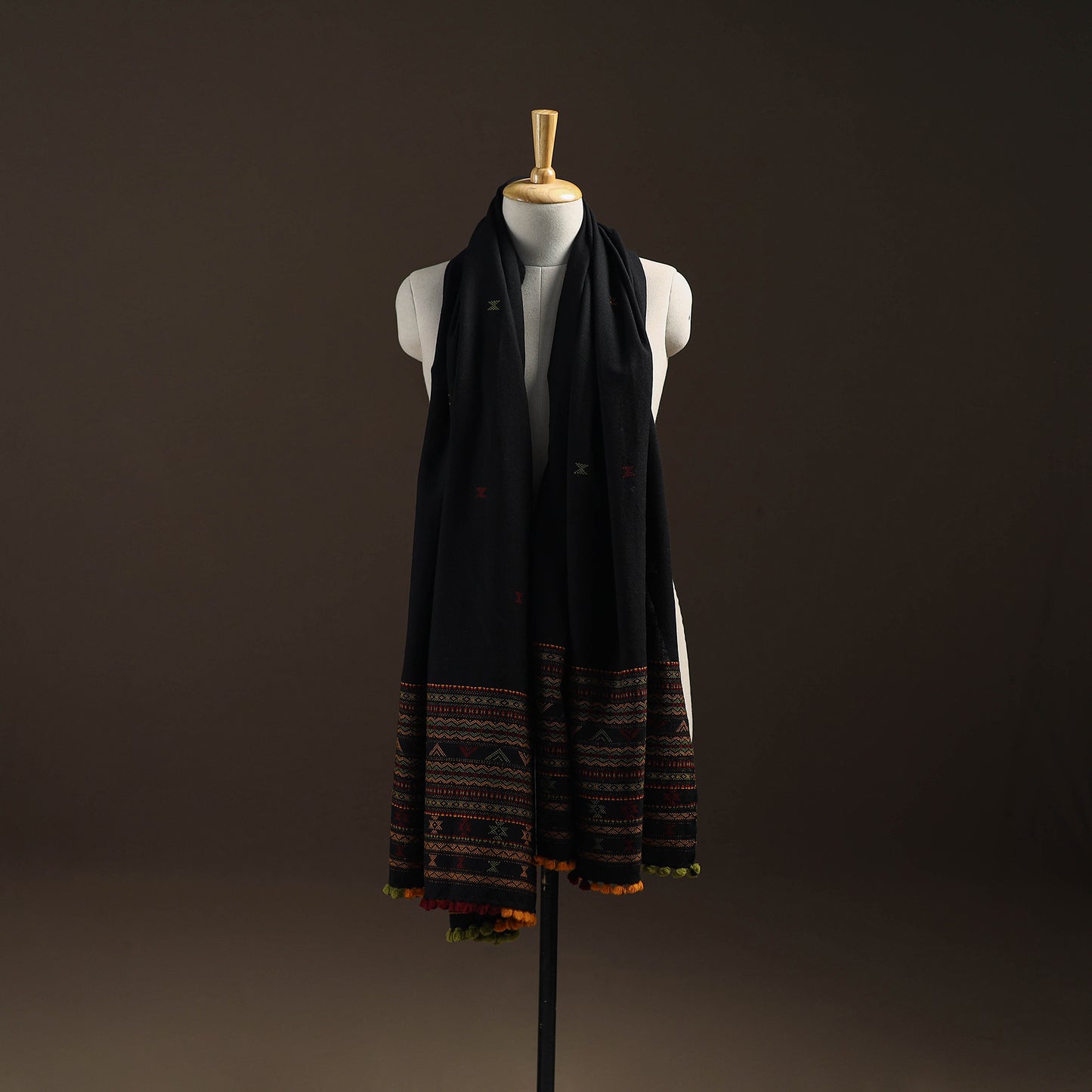 Kutch Bhujodi Handwoven Merino Wool Dhabla Shawl 36