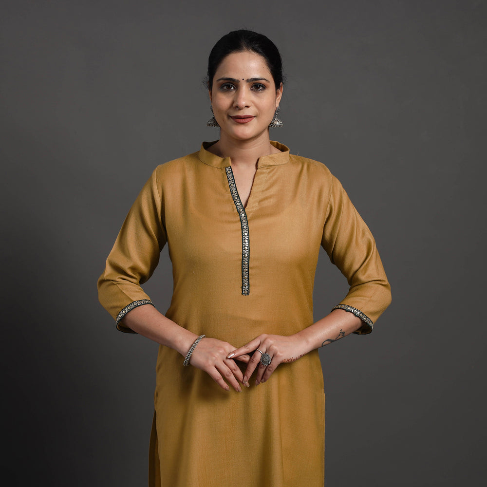 Jinat Plain Merino Woolen Kurta