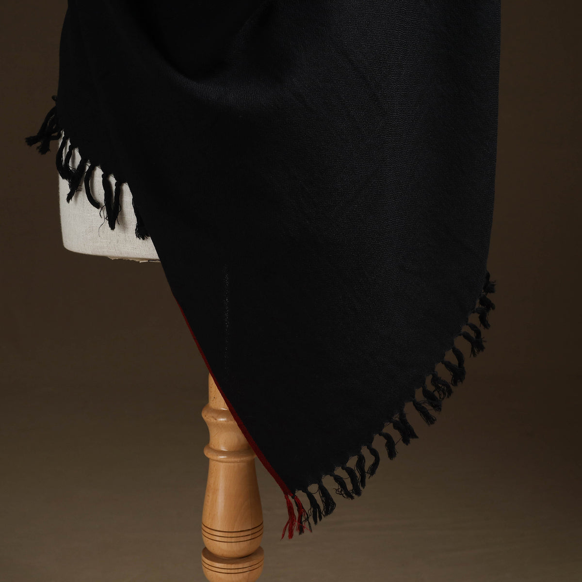 Black - Kumaun Handwoven Pure Merino Wool Shawl 02