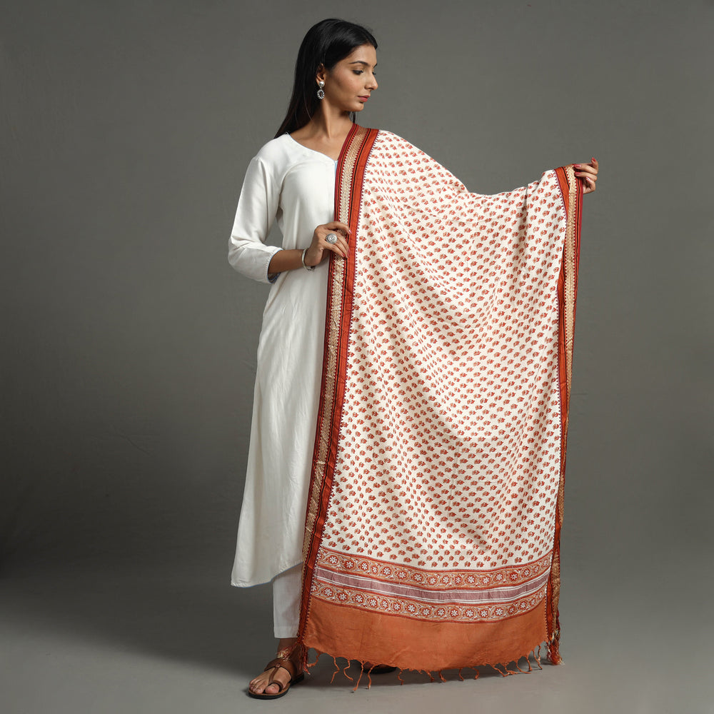 Sanganeri Dupatta 