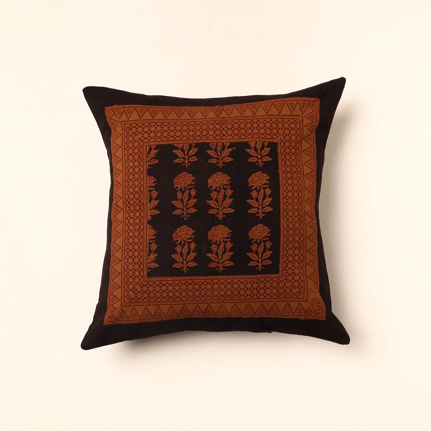 Bagh Cushion Cover