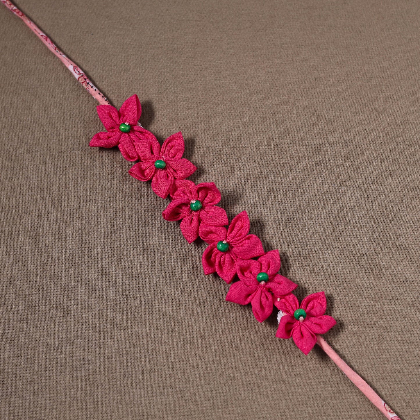 Traditional Handmade Fabart Phool Gulabi Gajra