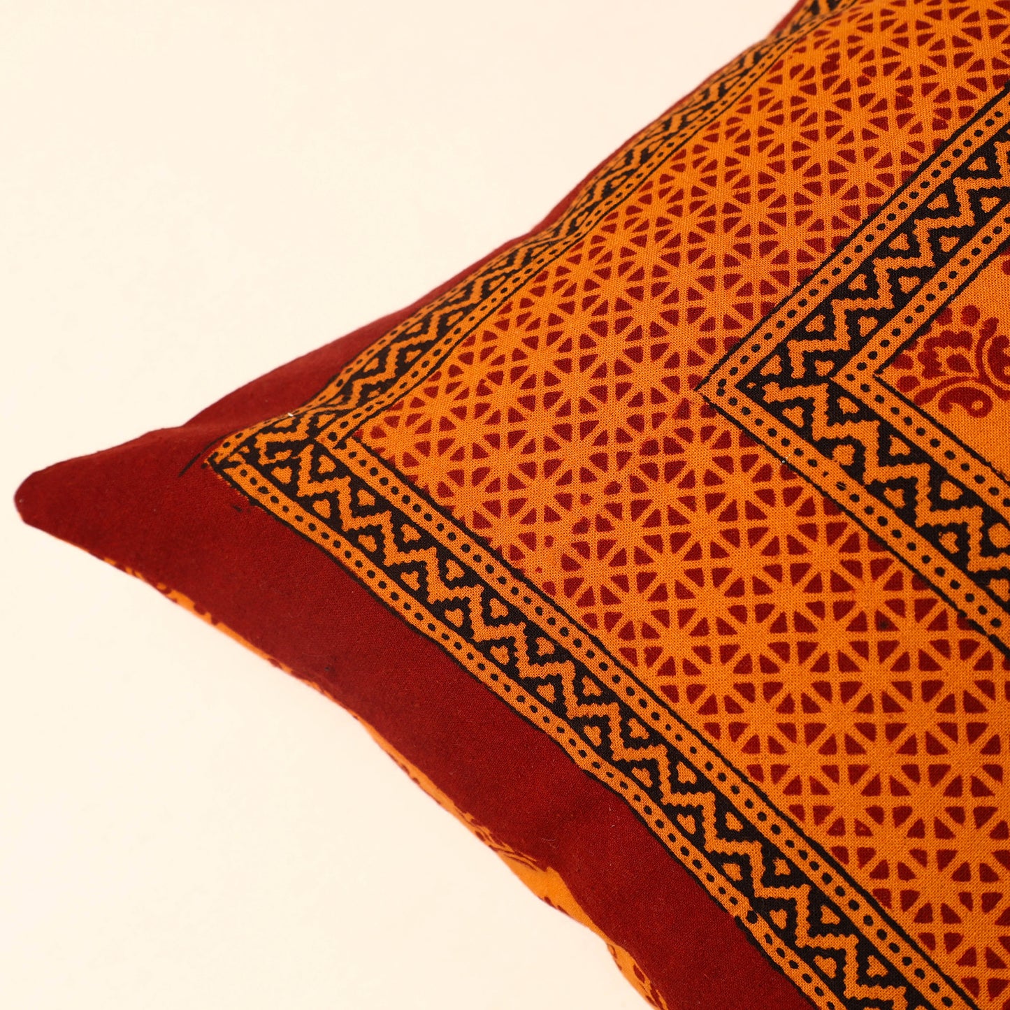 Bagh Cushion Cover