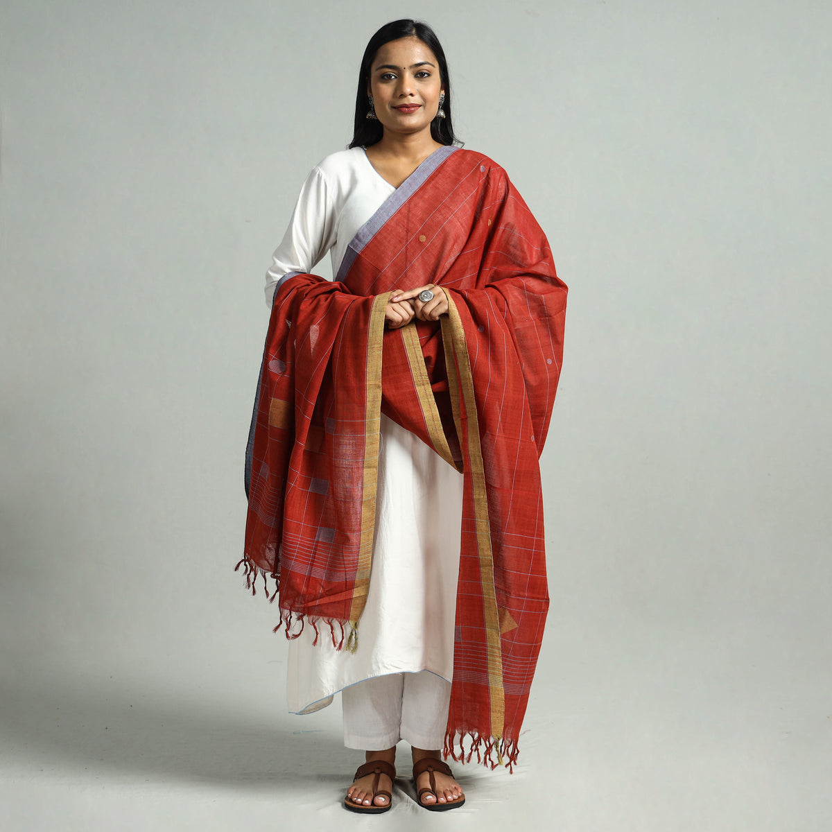 Red - Godavari Jamdani Buti Handloom Handspun Cotton Dupatta with Tassels 15