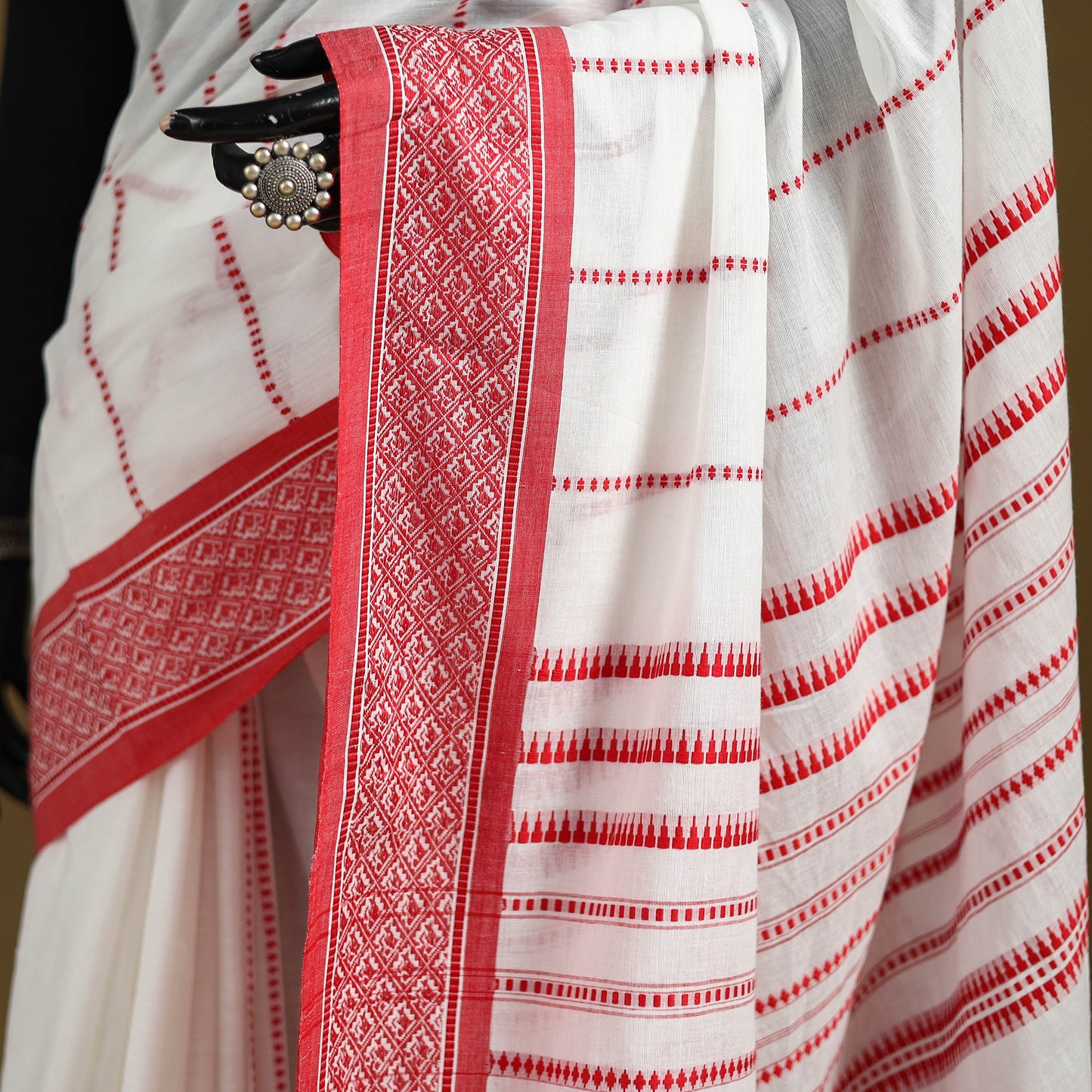Bengal Handwoven Cotton Begumpuri Saree 23