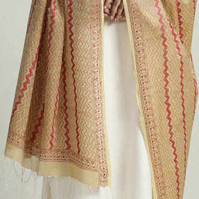 Buy Bengal Kantha Embroidery Tussar Silk Cotton Handloom Dupatta with Tassels 23 Online at iTokri.com