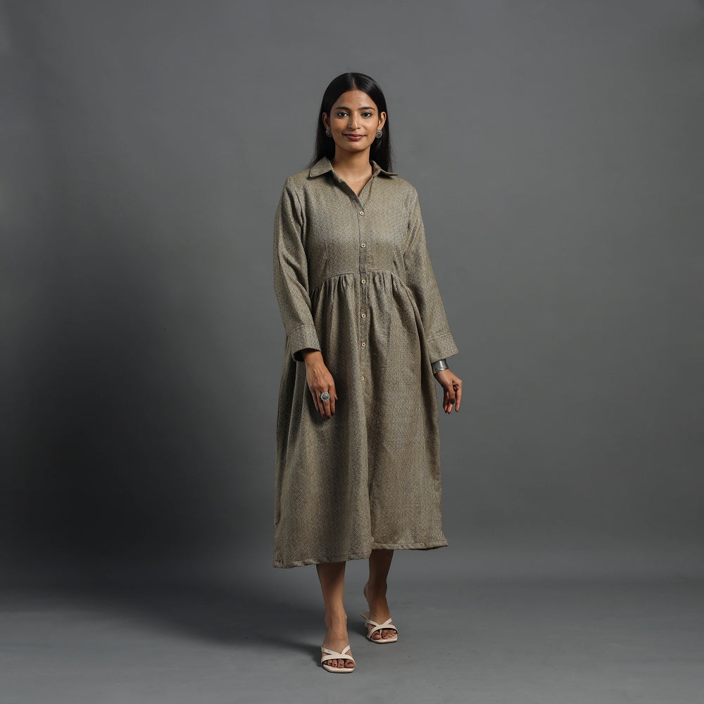 Zeenat Brown Plain Button Down Woollen Dress 09