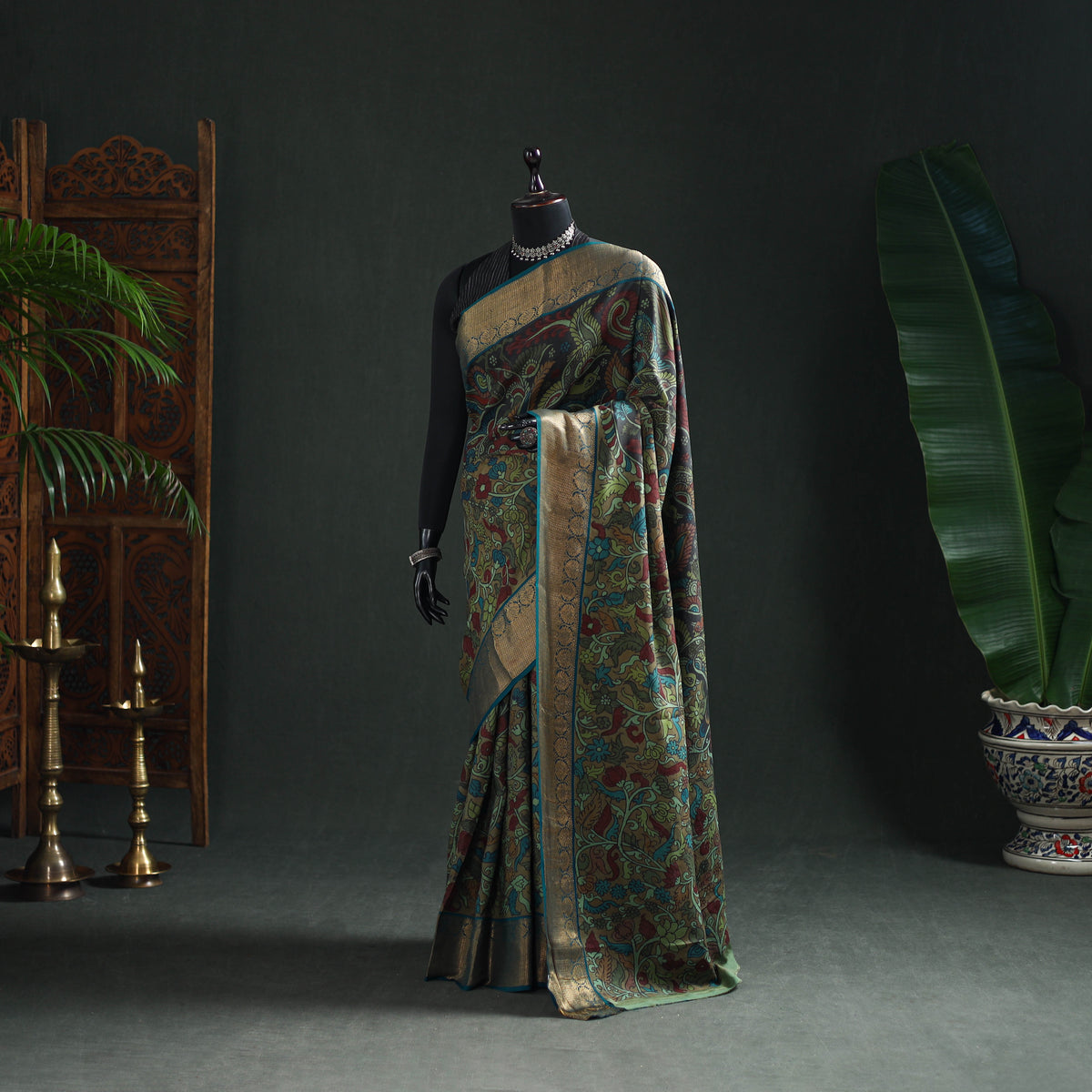 Kanjeevaram Pure Handloom Mulberry Silk Handpainted Srikalahasti Pen Kalamkari Saree with Zari Work 13
