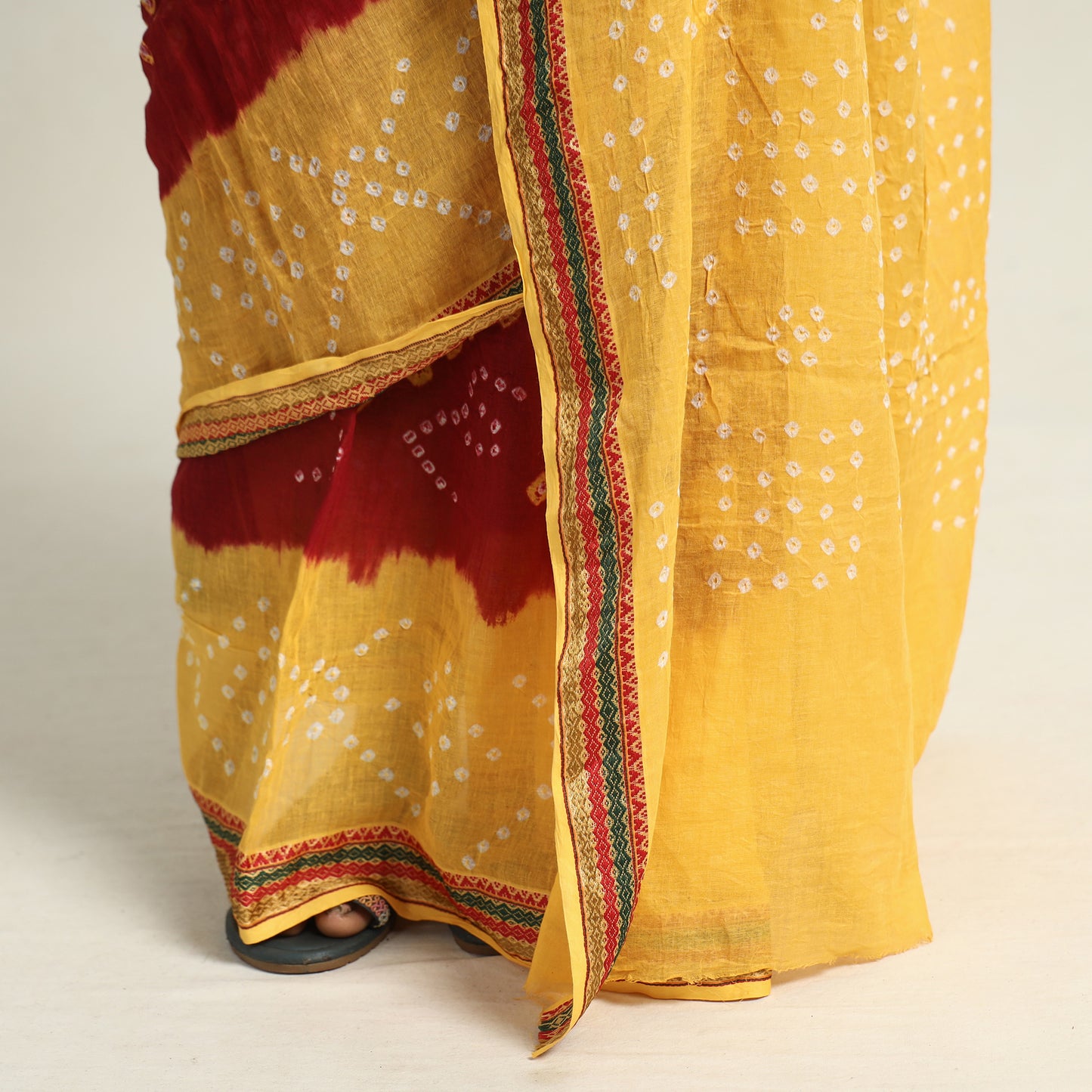 bandhani saree