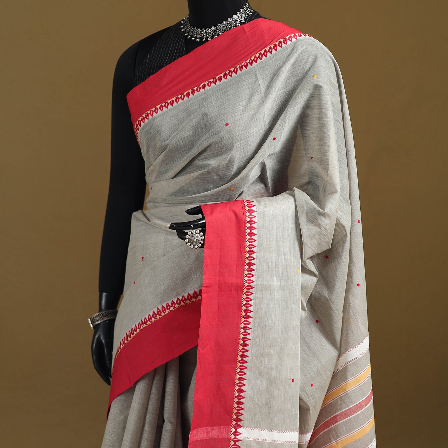 Bengal Handwoven Cotton Begumpuri Saree 26