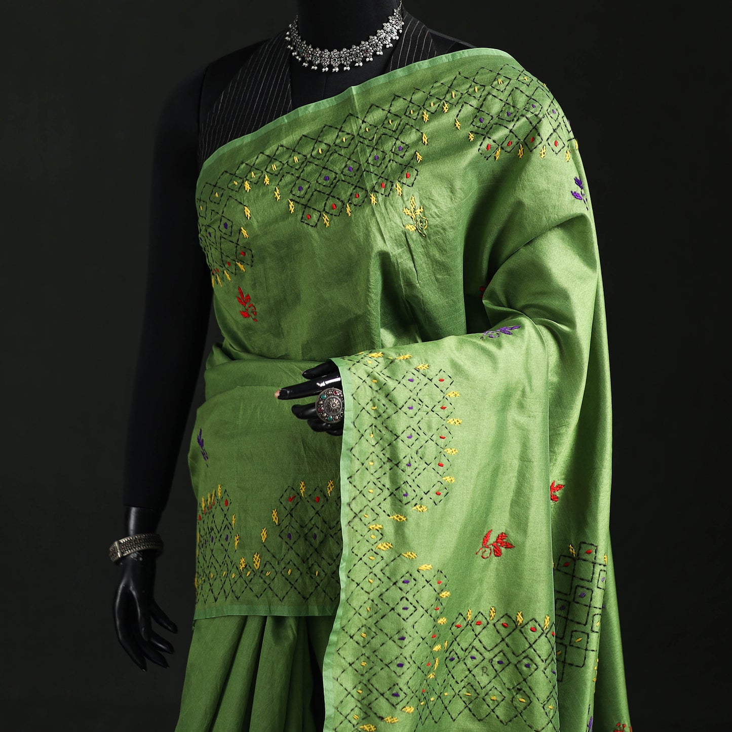 Hand Embroidered Silk Saree 71
