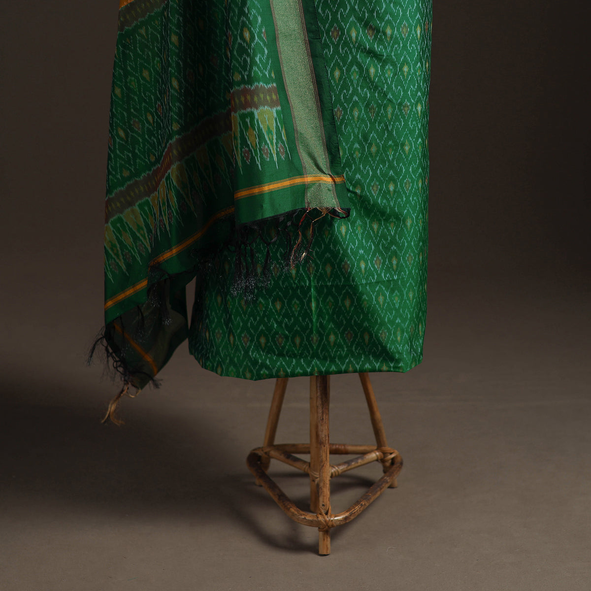Pochampally Ikat Handloom Sico Unstitched Dress Material: Kurta with Dupatta 16