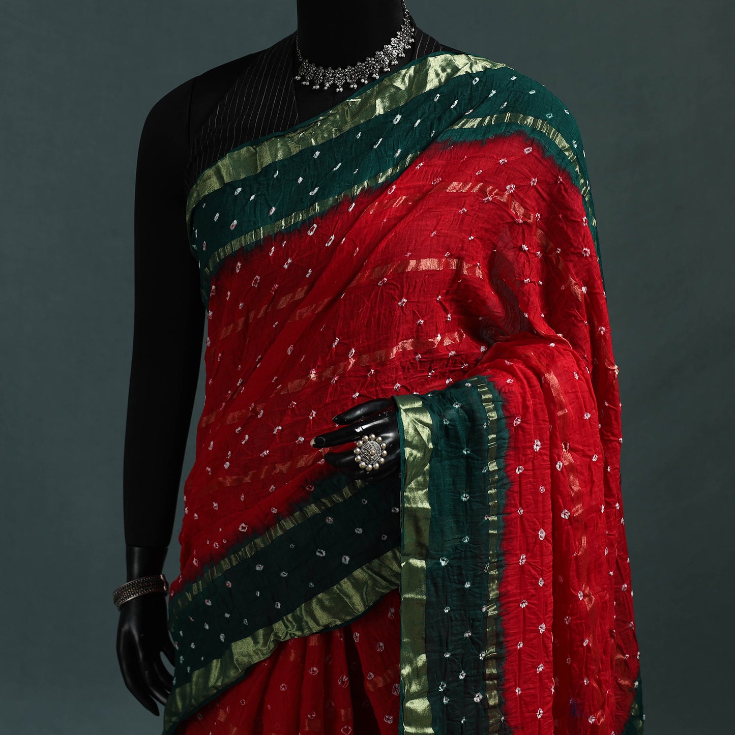 Kutch Tie-Dye Bandhani Cotton Saree with Blouse Piece 15