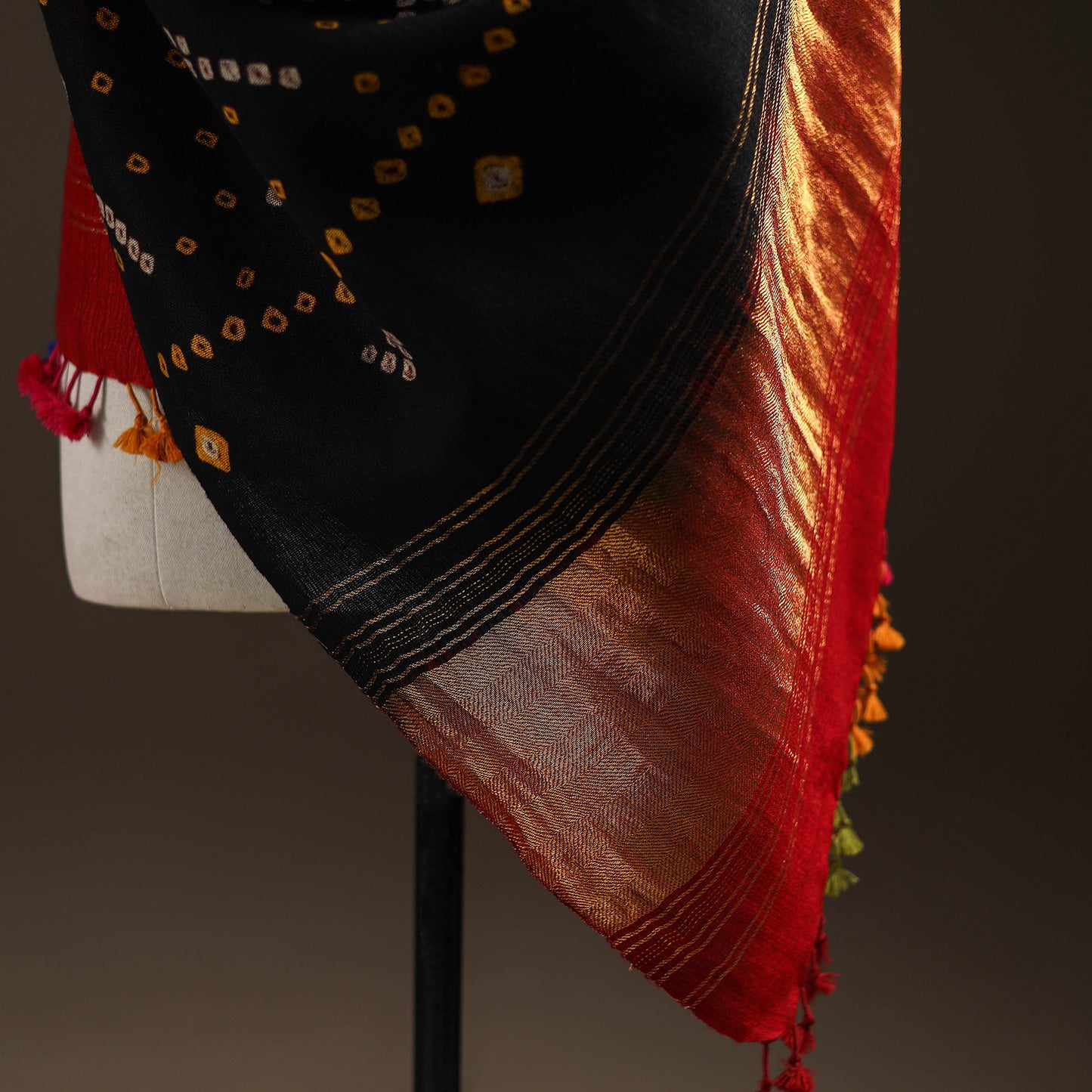 Kutch Bandhani Handwoven Merino Wool Shawl 43