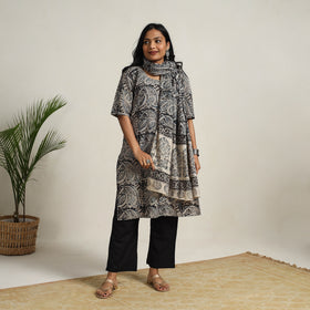 Black - Block Printed Cotton Kalamkari Kurta Set 15