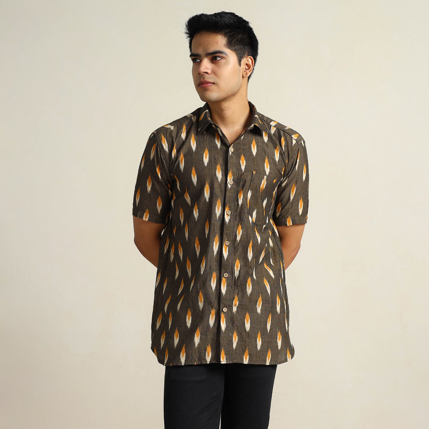 Buy Green Pochampally Ikat Weave Cotton Men Half Sleeve Shirt 03 Online at iTokri.com