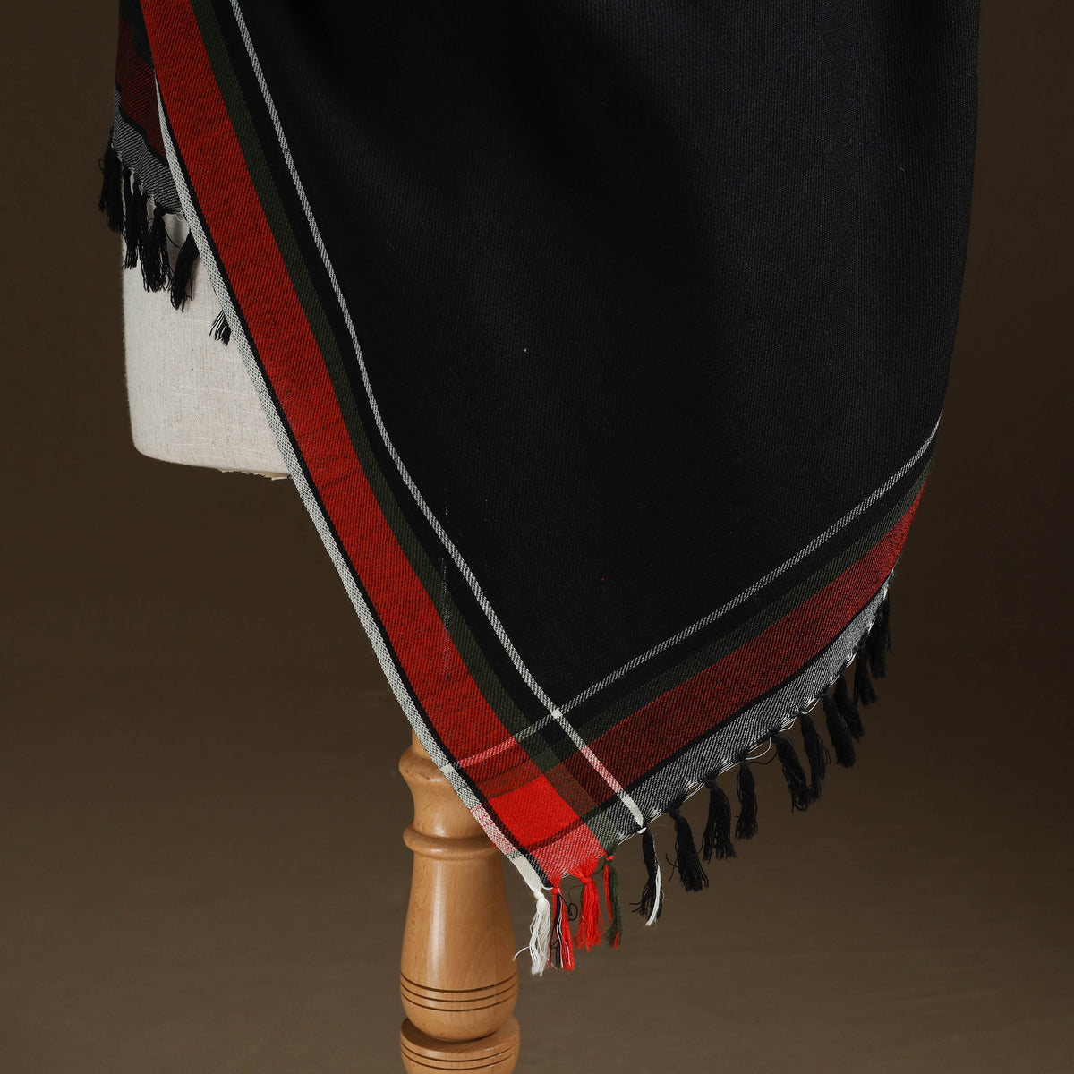 Black - kumaun handwoven pure merino wool shawl 09