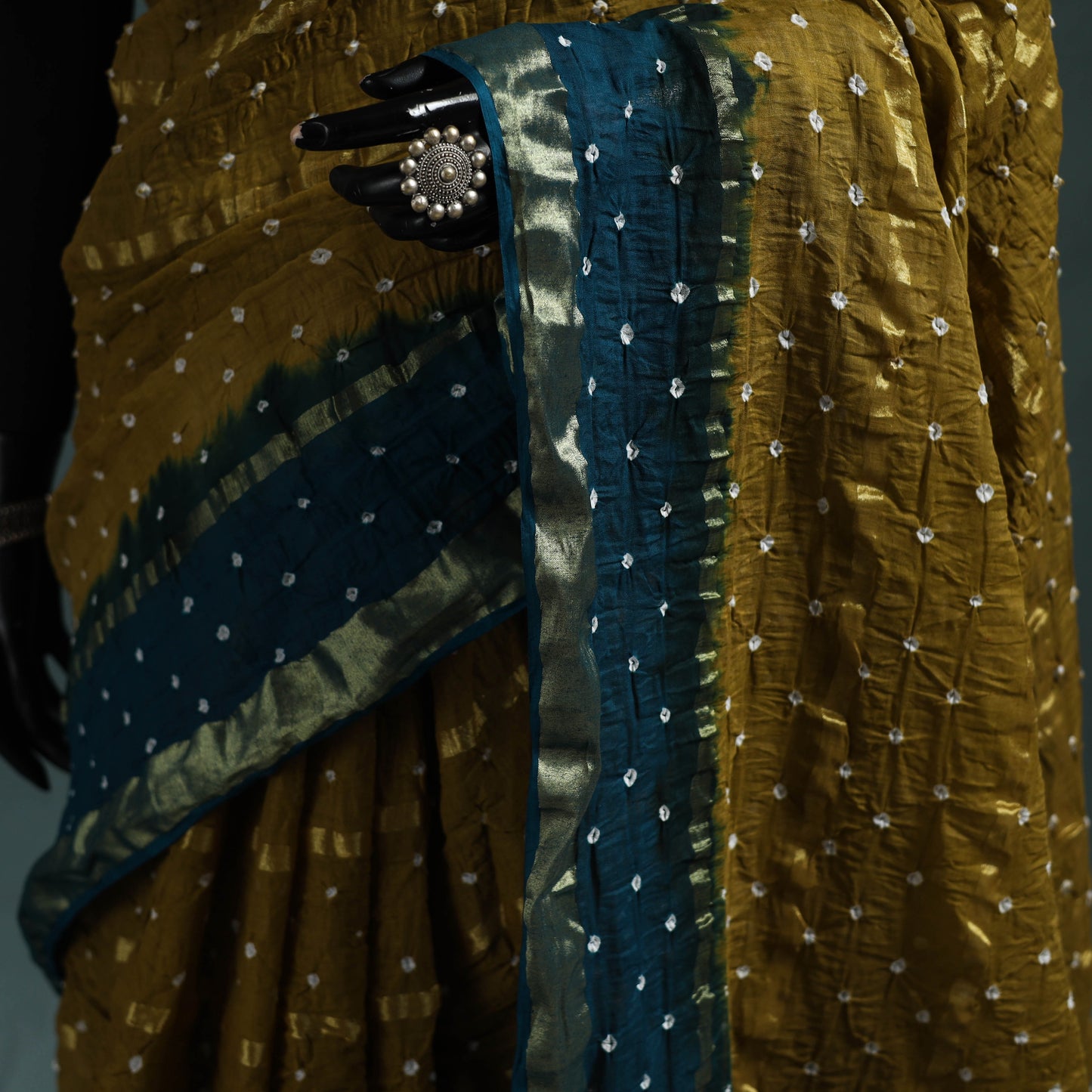 Kutch Tie-Dye Bandhani Cotton Saree with Blouse Piece 16