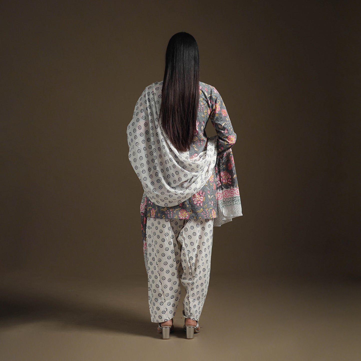 Sanganeri Hand Block Print Cotton Suit Set with Dupatta for Women 01
