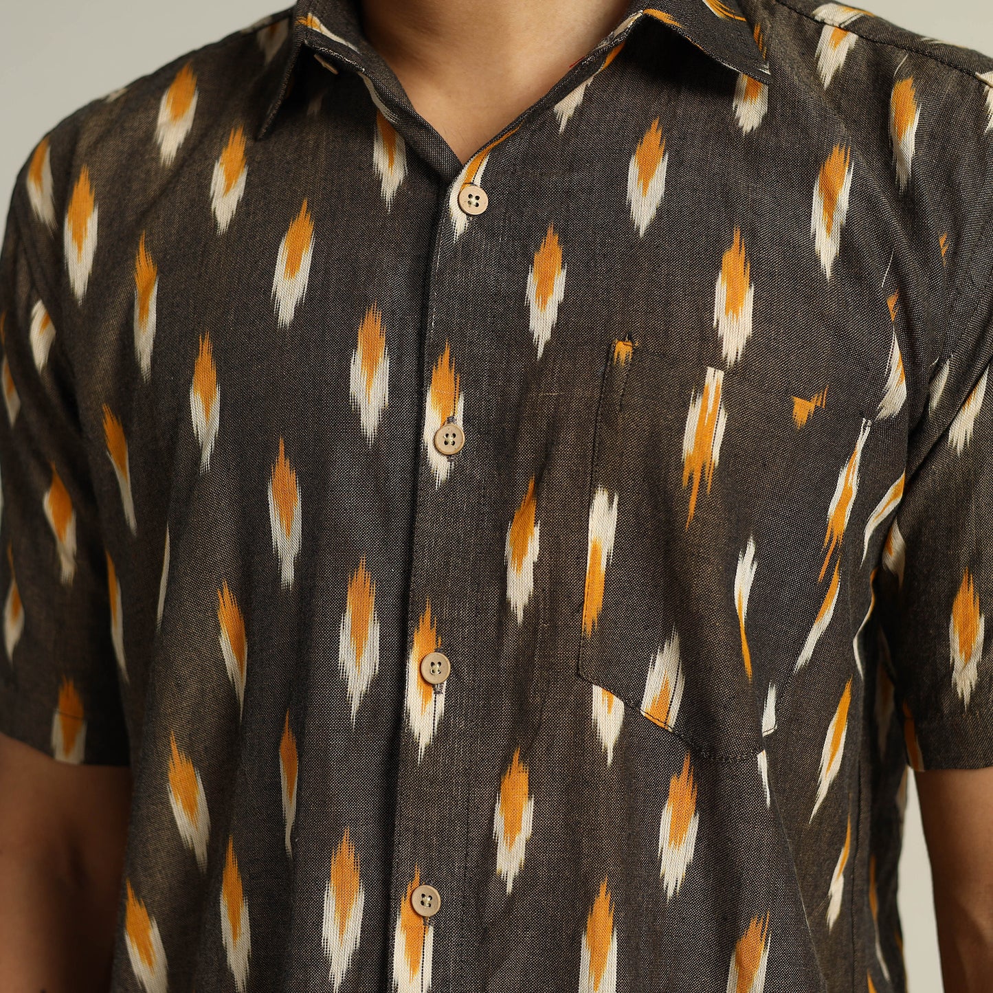 Buy Green Pochampally Ikat Weave Cotton Men Half Sleeve Shirt 03 Online at iTokri.com