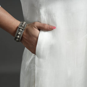 Buy Navy Blue Modal Silk Hand Embroidered Long Kurta l iTokri.com