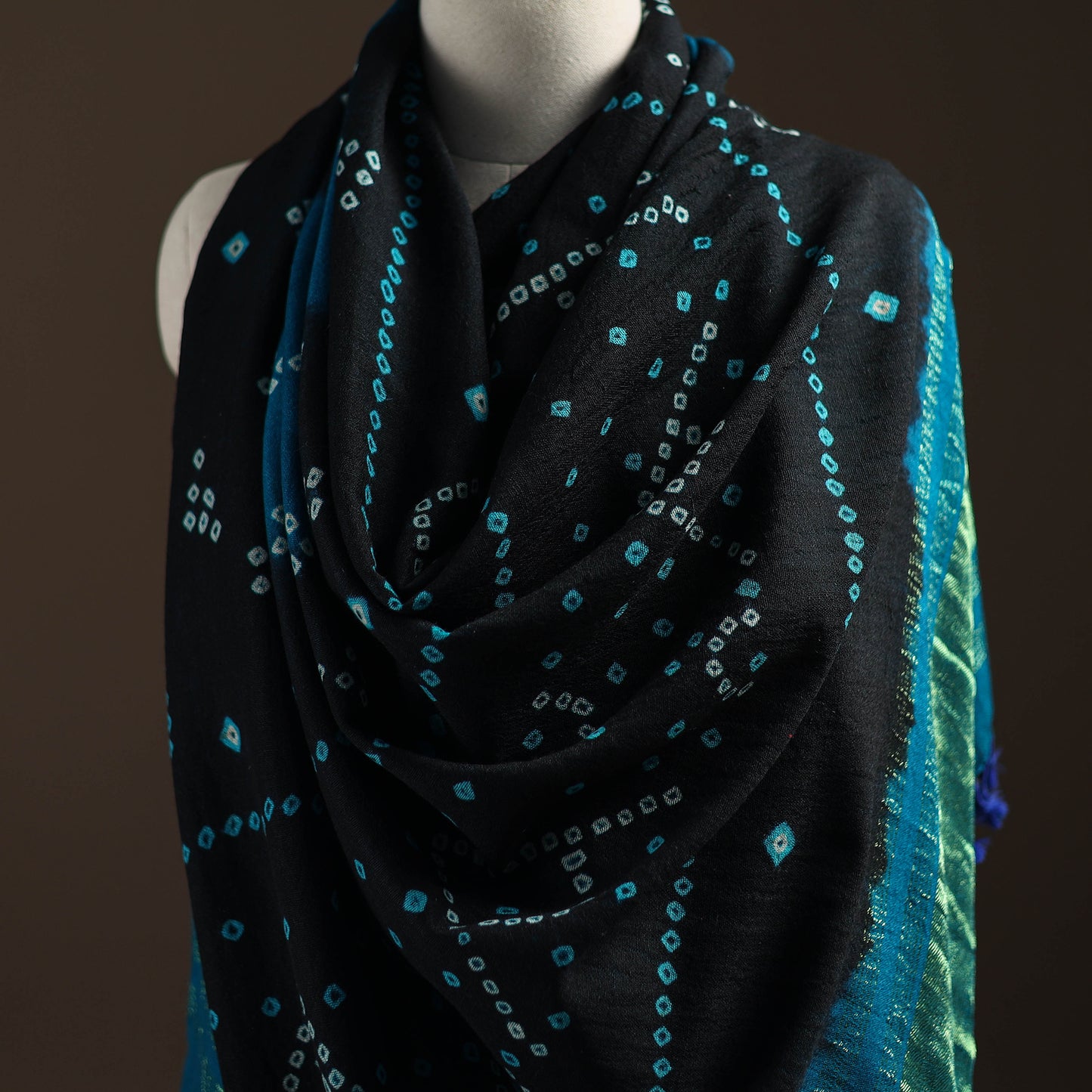 Kutch Bandhani Handwoven Merino Wool Shawl 45