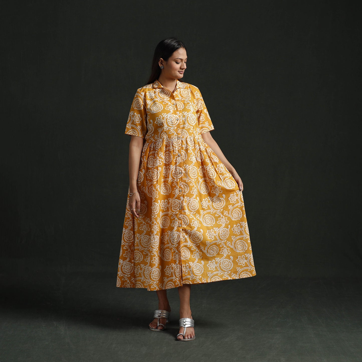 Collared Neck Buttoned Down Flared Cotton Hand Block Batik Print Dress 03