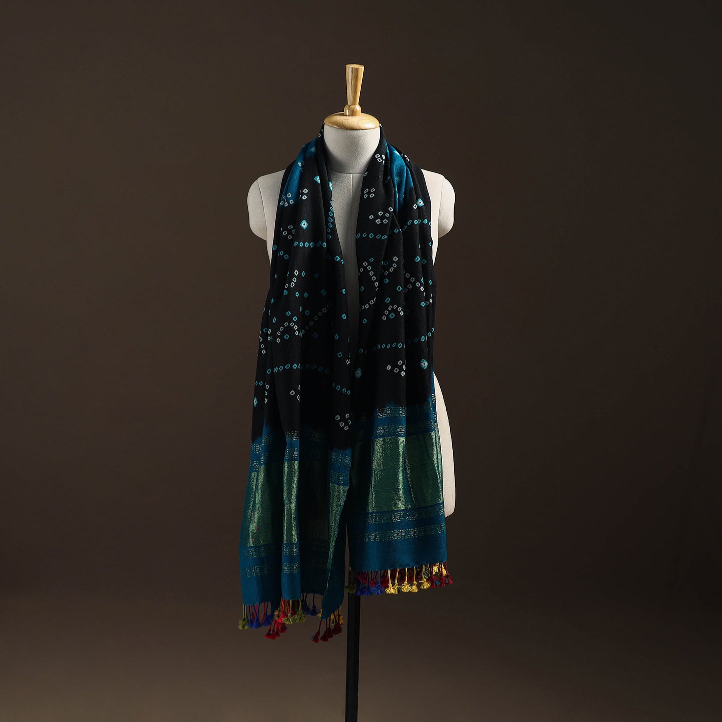 Kutch Bandhani Handwoven Merino Wool Shawl 45