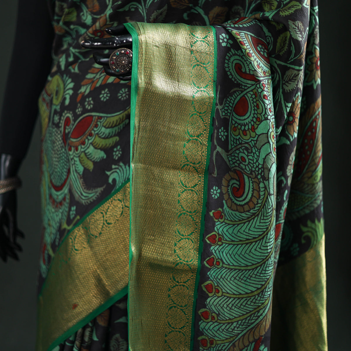 Kanjeevaram Pure Handloom Mulberry Silk Handpainted Srikalahasti Pen Kalamkari Saree with Zari Work 17