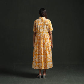 Collared Neck Buttoned Down Flared Cotton Hand Block Batik Print Dress 03