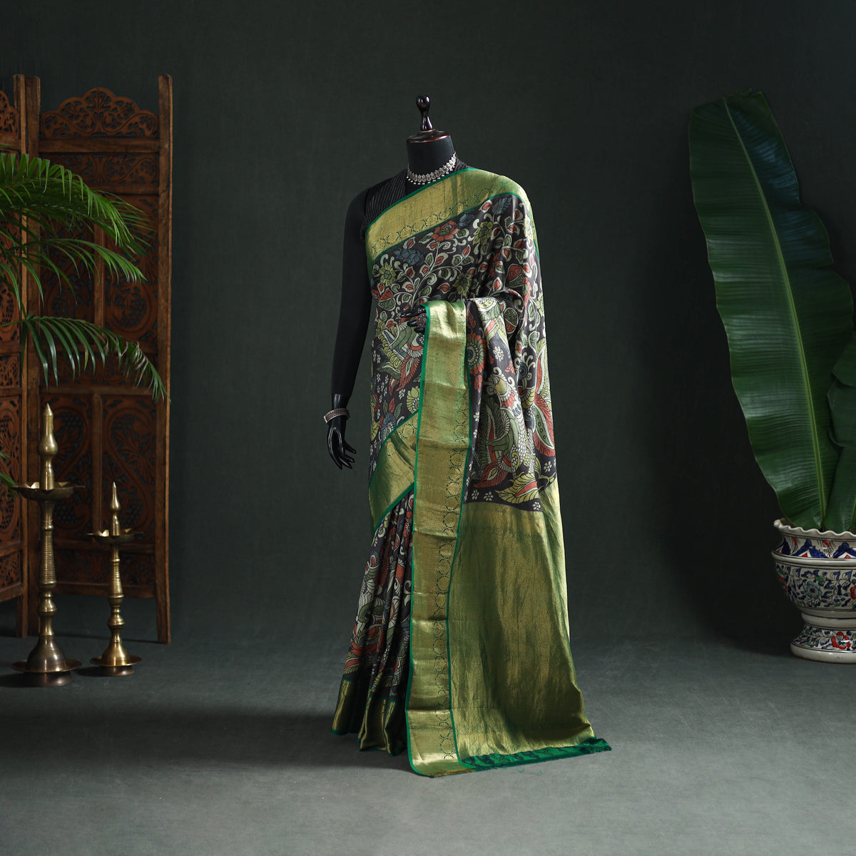 Kanjeevaram Pure Handloom Mulberry Silk Handpainted Srikalahasti Pen Kalamkari Saree with Zari Work 18