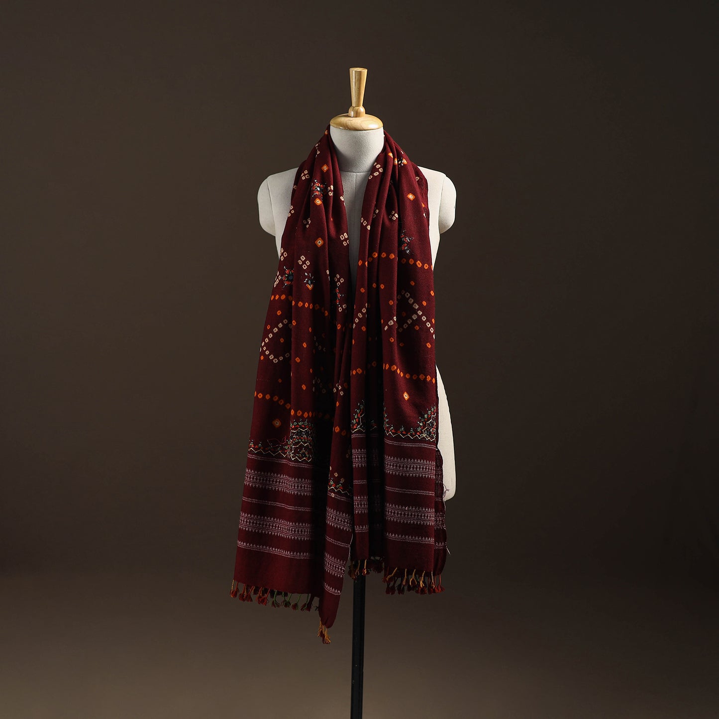 Kutch Bandhani Handwoven Neran Hand Embroidery Merino Wool Shawl 46