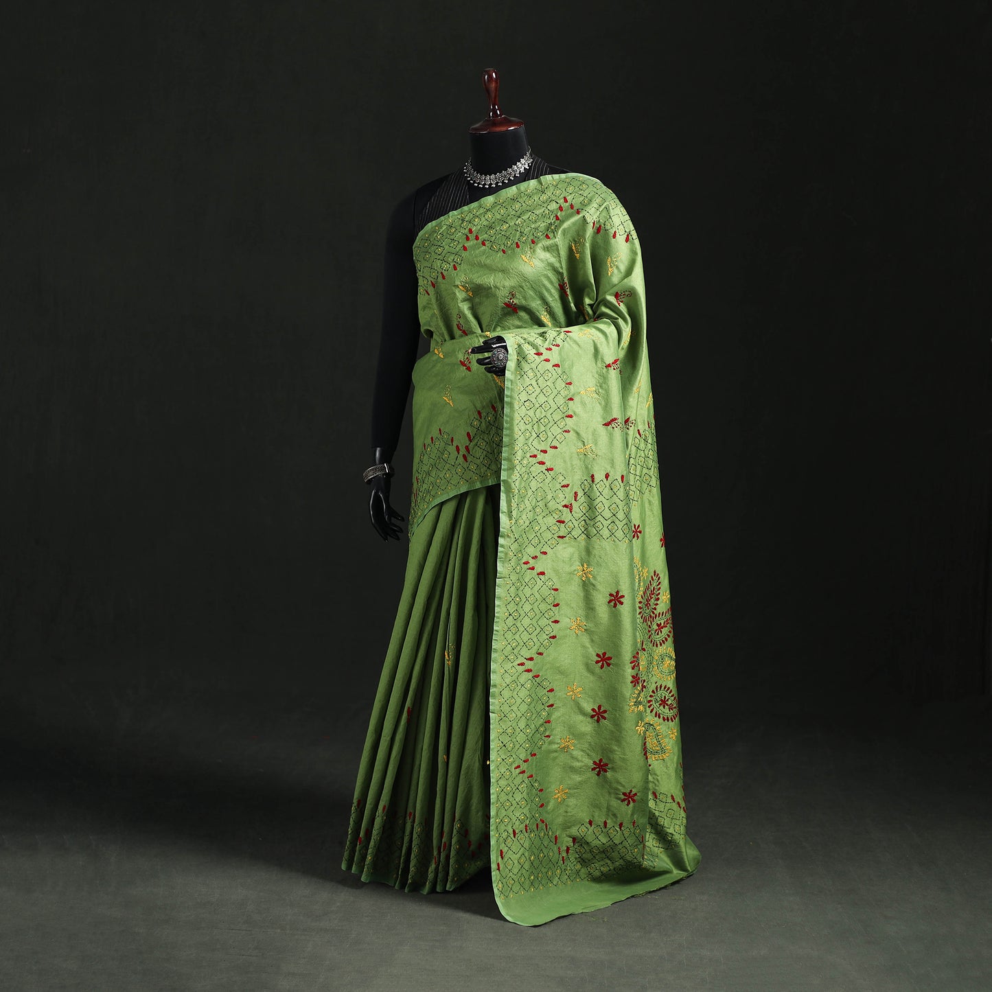 Hand Embroidered Silk Saree 76