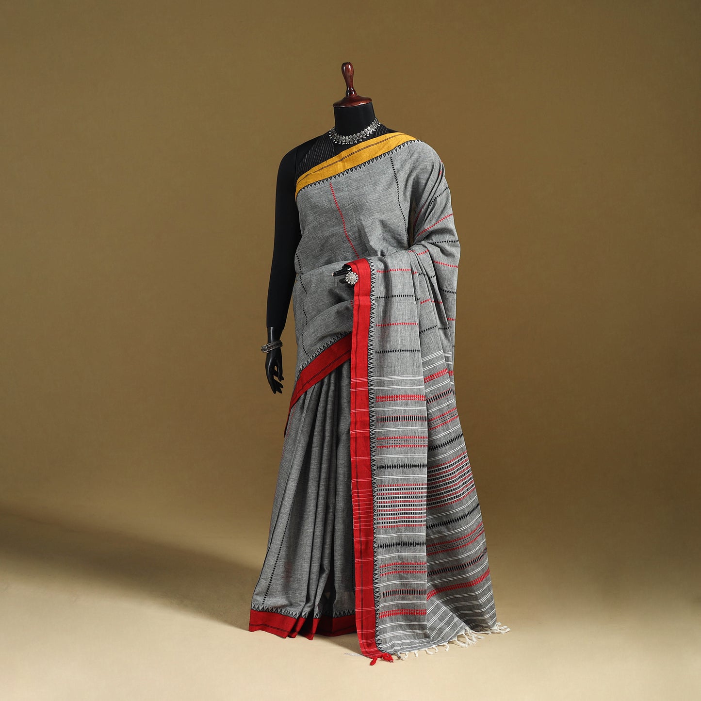 Bengal Handwoven Cotton Begumpuri Saree 32