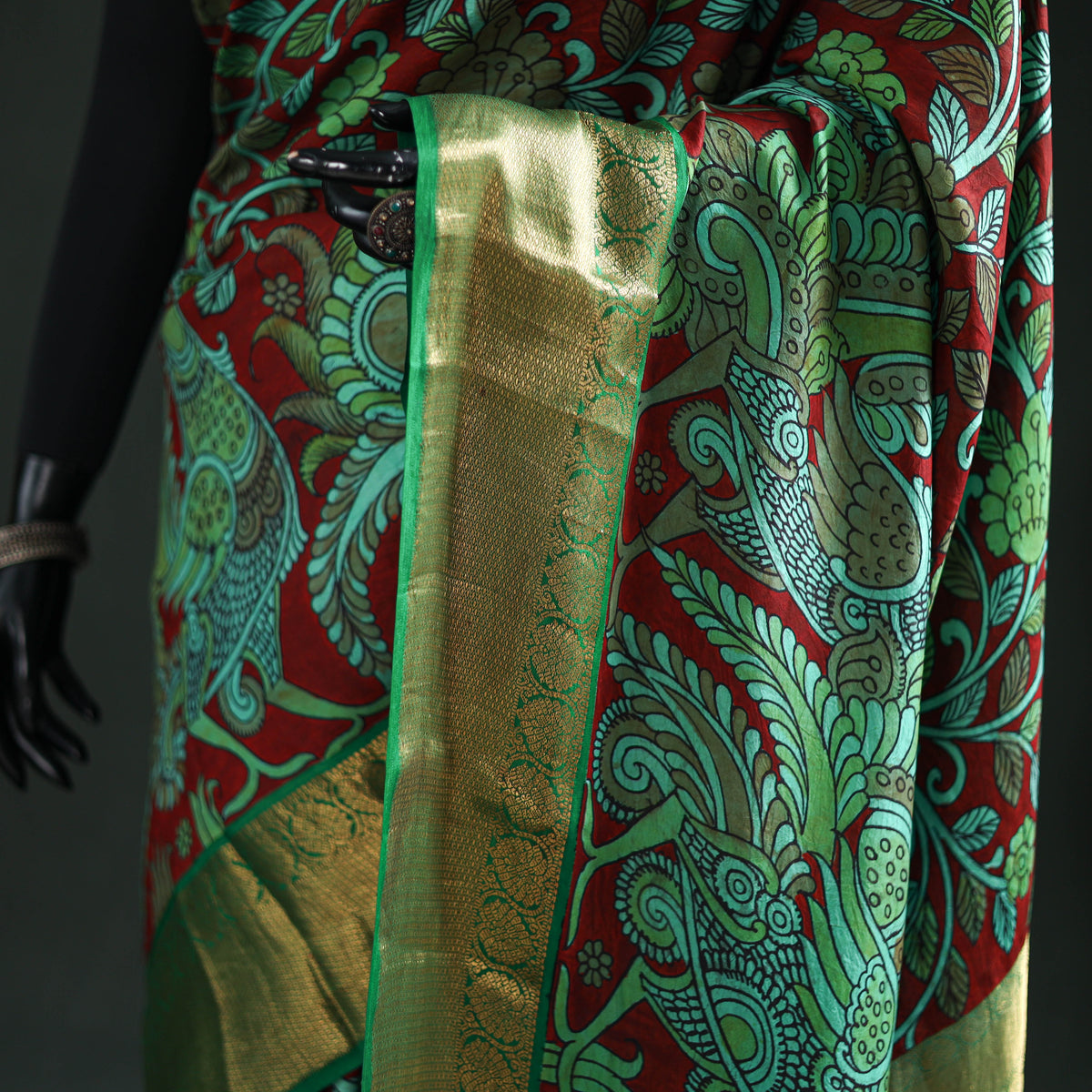Kanjeevaram Pure Handloom Mulberry Silk Handpainted Srikalahasti Pen Kalamkari Saree with Zari Work 19