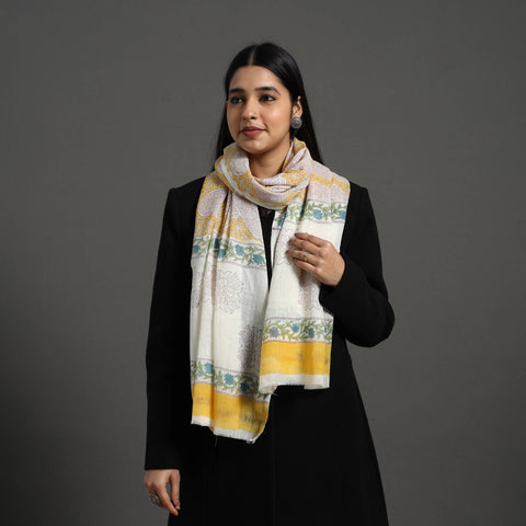 Yellow - pure wool sanganeri stole 44 - handcrafted