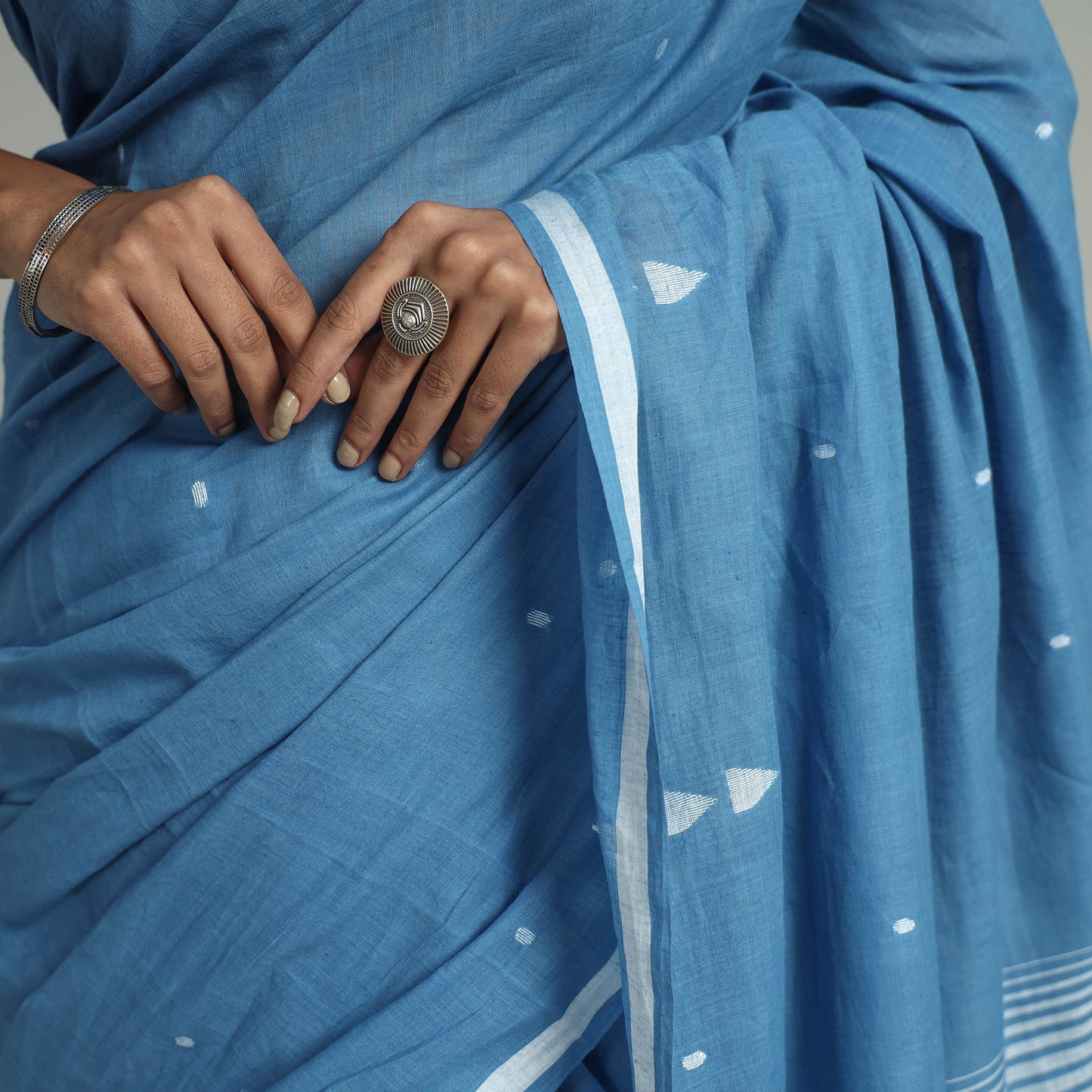 Blue - Handloom Cotton Phulia Jamdani Saree with Tassels 01