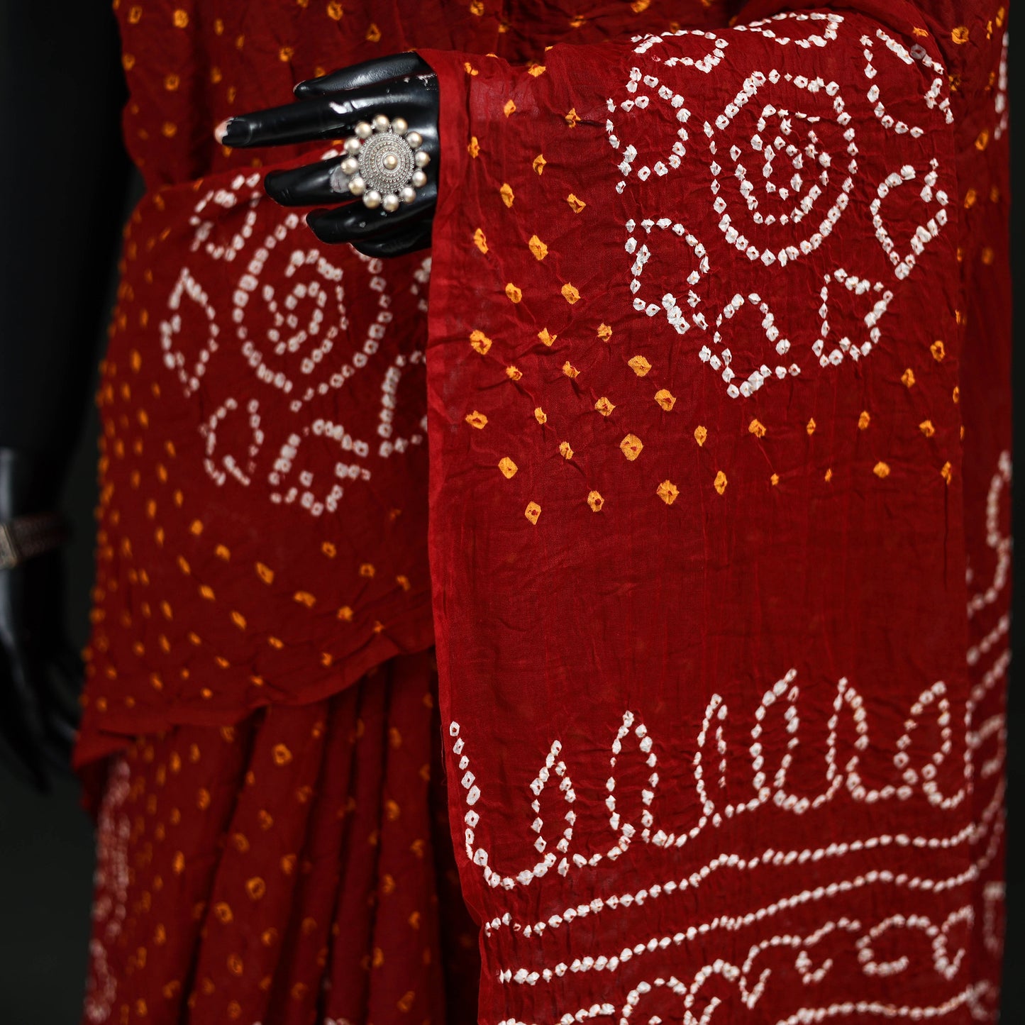 Kutch Bandhani Tie-Dye Cotton Saree 35